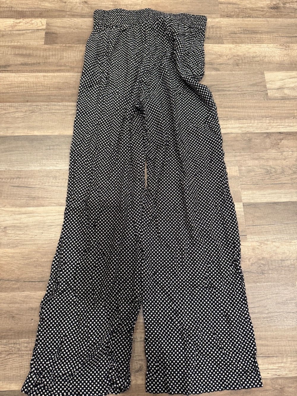 Lot of three size medium pants - Picture 6 of 6